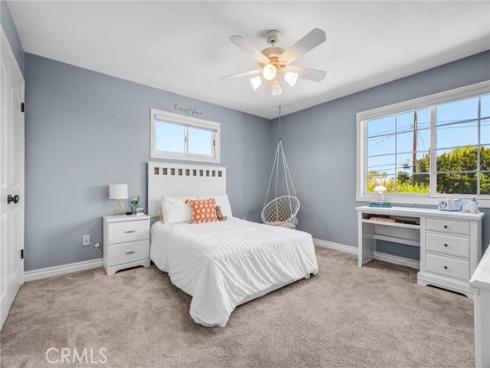 11872  Reagan  , Los Alamitos, CA