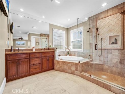 11872  Reagan  , Los Alamitos, CA