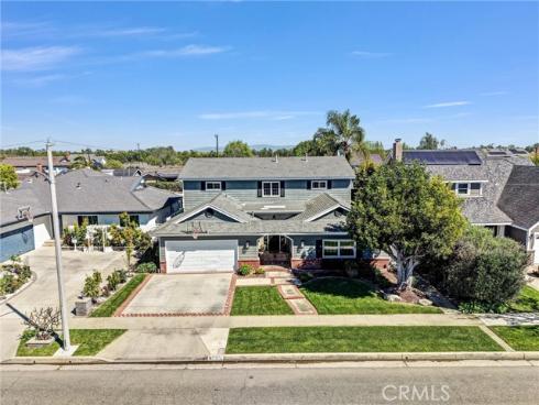 11872  Reagan  , Los Alamitos, CA