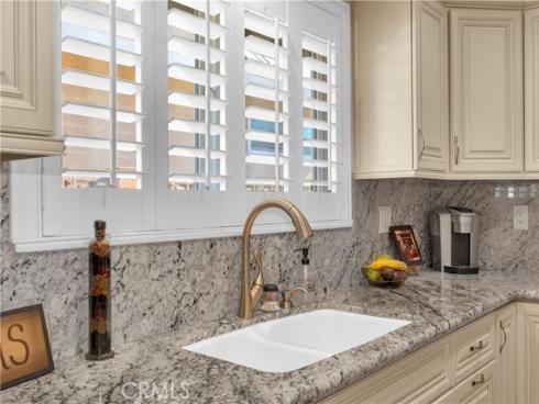 12111  Reagan   Street, Los Alamitos, CA