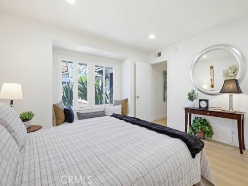 3361  Saint Albans  , Los Alamitos, CA