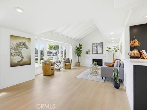 3361  Saint Albans  , Los Alamitos, CA