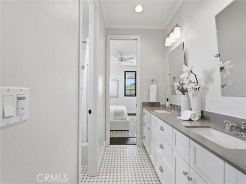 12442  Christy  , Los Alamitos, CA