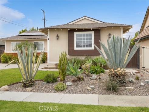 11831  Paseo Bonita  , Los Alamitos, CA