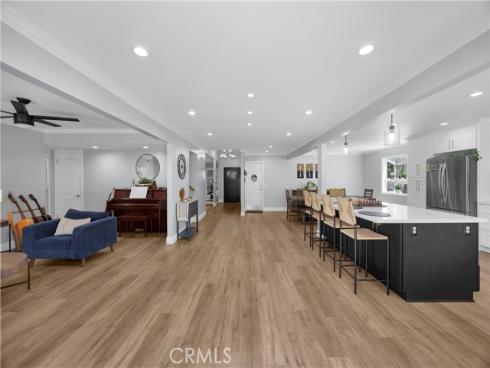 10301  Humbolt   Street, Los Alamitos, CA
