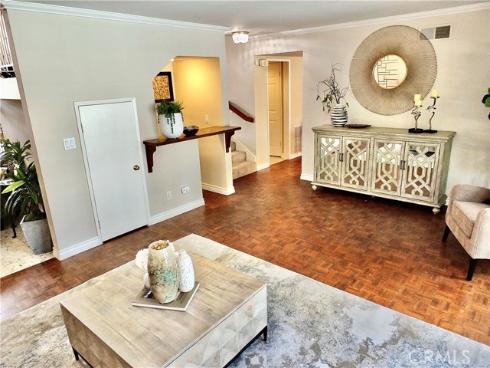 3671  Toland  , Los Alamitos, CA