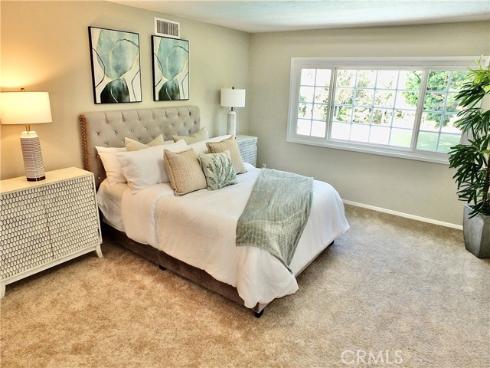 3671  Toland  , Los Alamitos, CA