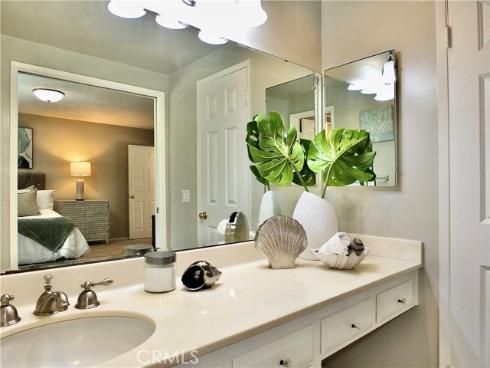 3671  Toland  , Los Alamitos, CA