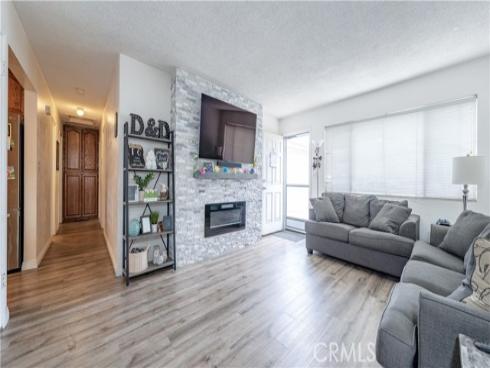 10921  Walnut  , Los Alamitos, CA