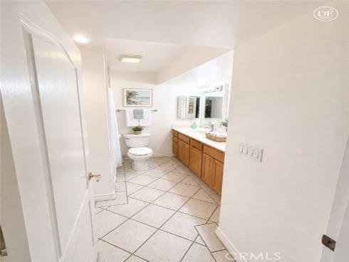 11582 Foster , Los Alamitos, CA