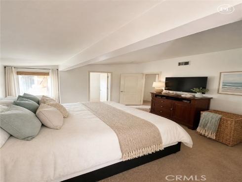 11582 Foster , Los Alamitos, CA
