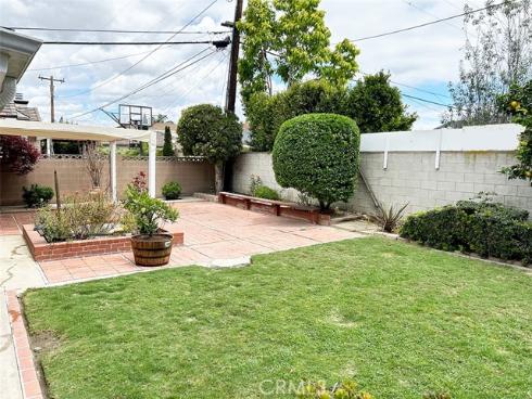 11582 Foster , Los Alamitos, CA