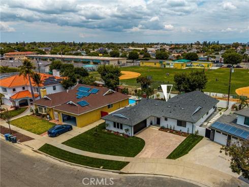 3721  La Colmena   Way, Los Alamitos, CA