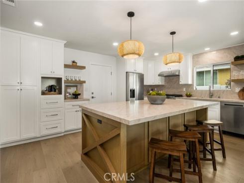 3721  La Colmena   Way, Los Alamitos, CA