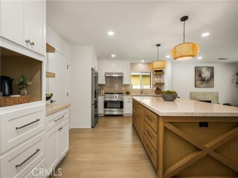 3721  La Colmena   Way, Los Alamitos, CA