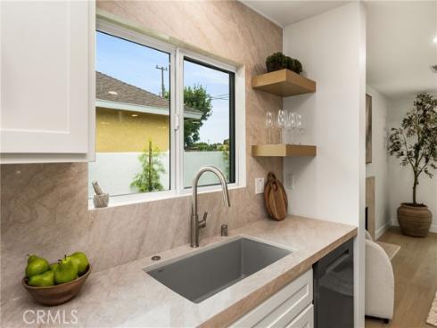 3721  La Colmena   Way, Los Alamitos, CA