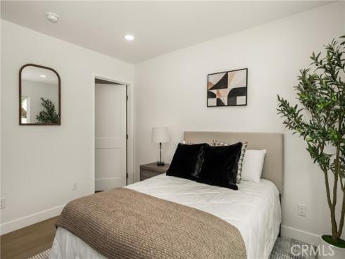 3721  La Colmena   Way, Los Alamitos, CA