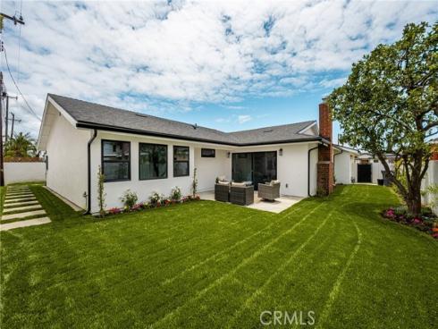 3721  La Colmena   Way, Los Alamitos, CA