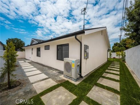 3721  La Colmena   Way, Los Alamitos, CA