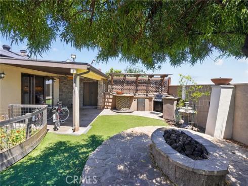 5052 Howard Avenue, Los Alamitos, CA