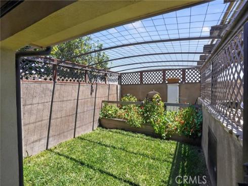 5052 Howard Avenue, Los Alamitos, CA