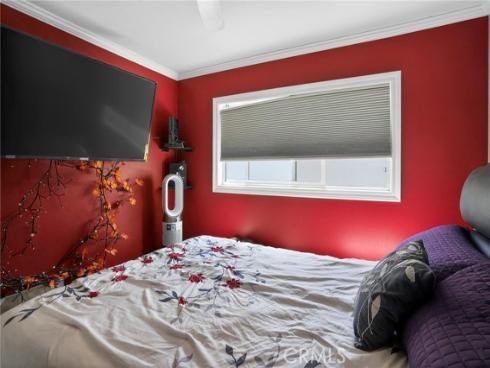 5052 Howard Avenue, Los Alamitos, CA