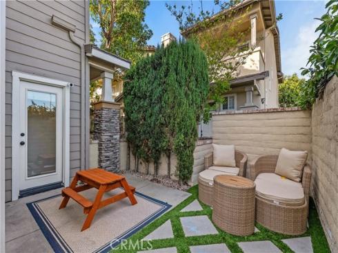 2936 Claremore Lane, Los Alamitos, CA