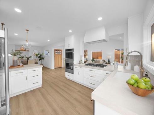 3221 Kempton Drive , Los Alamitos, CA