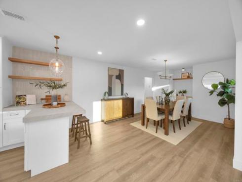 3221 Kempton Drive , Los Alamitos, CA
