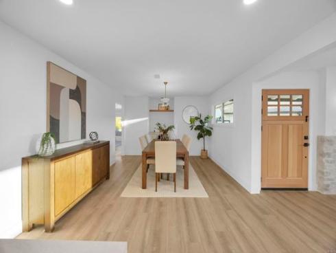 3221 Kempton Drive , Los Alamitos, CA