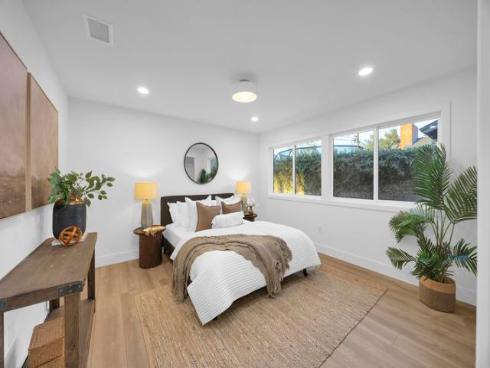 3221 Kempton Drive , Los Alamitos, CA