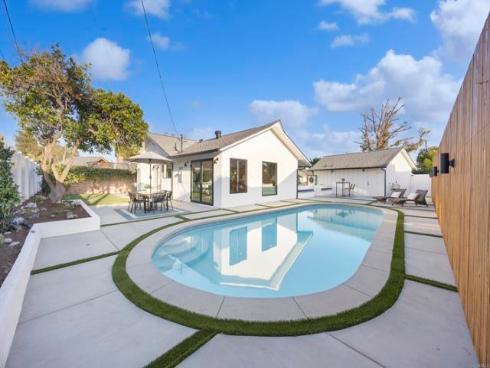 3221 Kempton Drive , Los Alamitos, CA