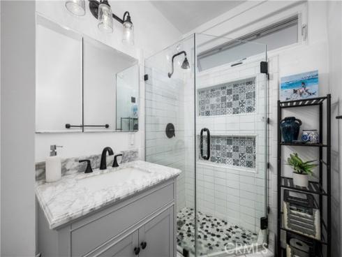 4582 Howard Avenue, Los Alamitos, CA