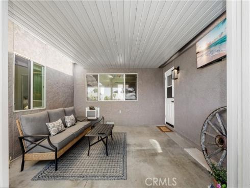 4582 Howard Avenue, Los Alamitos, CA