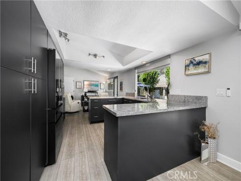 12391 Martha Ann , Los Alamitos, CA