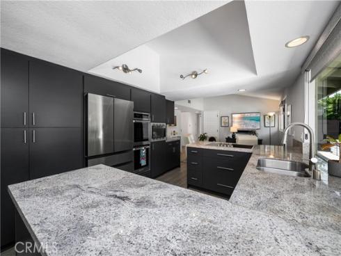 12391 Martha Ann , Los Alamitos, CA