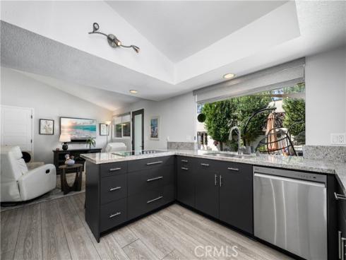 12391 Martha Ann , Los Alamitos, CA