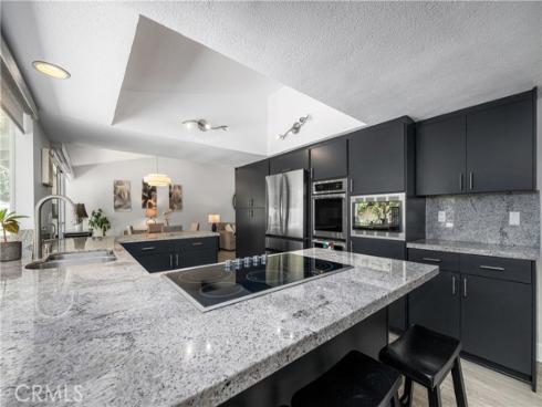 12391 Martha Ann , Los Alamitos, CA