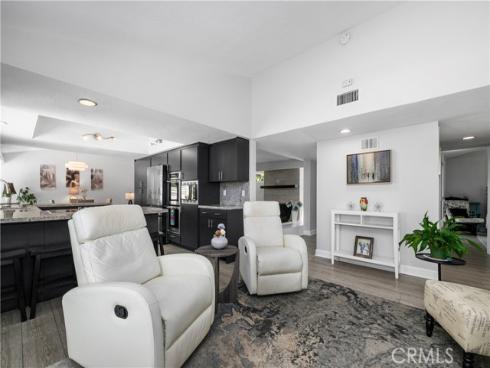 12391 Martha Ann , Los Alamitos, CA