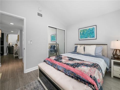 12391 Martha Ann , Los Alamitos, CA