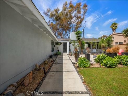 12391 Martha Ann , Los Alamitos, CA