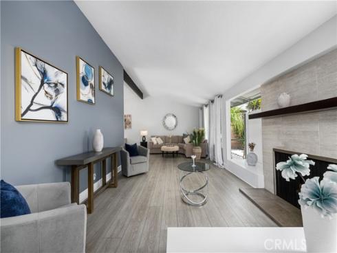 12391 Martha Ann , Los Alamitos, CA