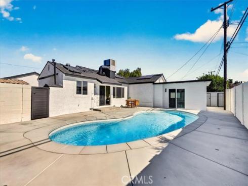 11131  Ticonderoga  , Los Alamitos, CA