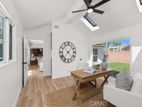 12042 Davenport , Los Alamitos, CA