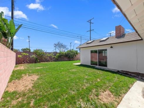 12042 Davenport , Los Alamitos, CA