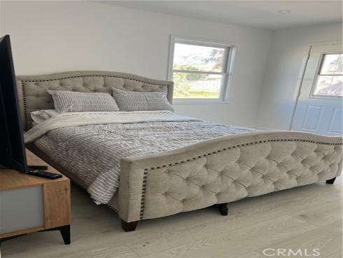 8591  Enid   Lane, Midway City, CA