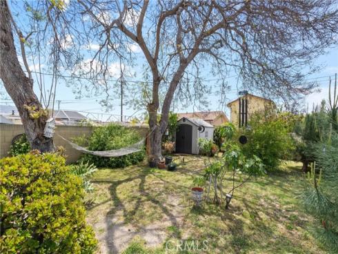 8252 Mcfadden Avenue, Midway City, CA