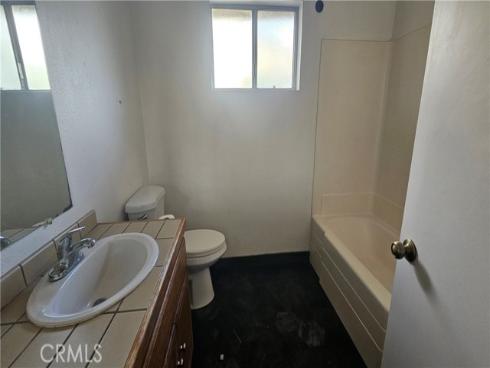 8125  Roosevelt  , Midway City, CA