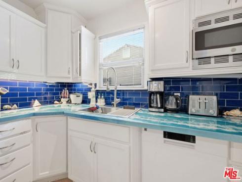 15381 Pacific Street, Midway City, CA