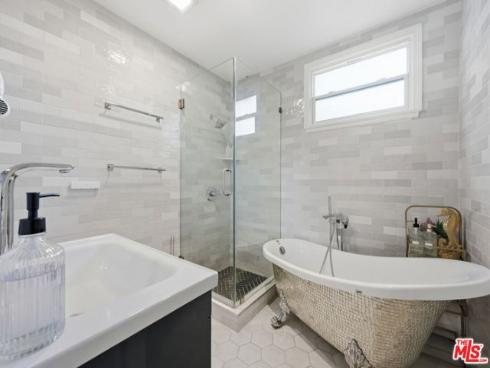 15381 Pacific Street, Midway City, CA